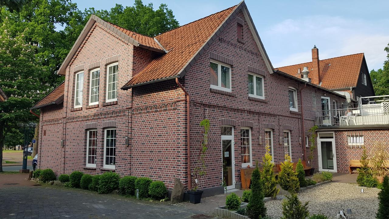 Aprotos Lueneburger Hof Otel Munster im Heidekreis Dış mekan fotoğraf