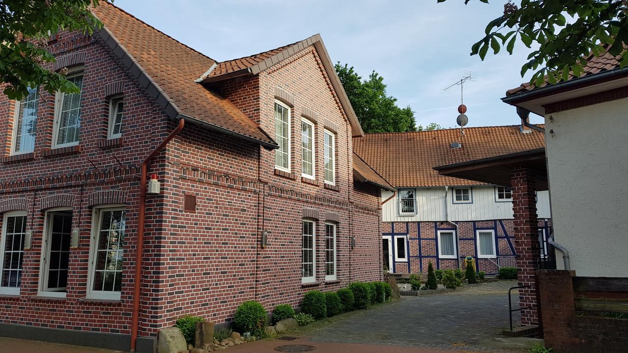 Aprotos Lueneburger Hof Otel Munster im Heidekreis Dış mekan fotoğraf