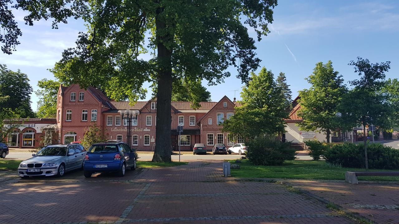 Aprotos Lueneburger Hof Otel Munster im Heidekreis Dış mekan fotoğraf