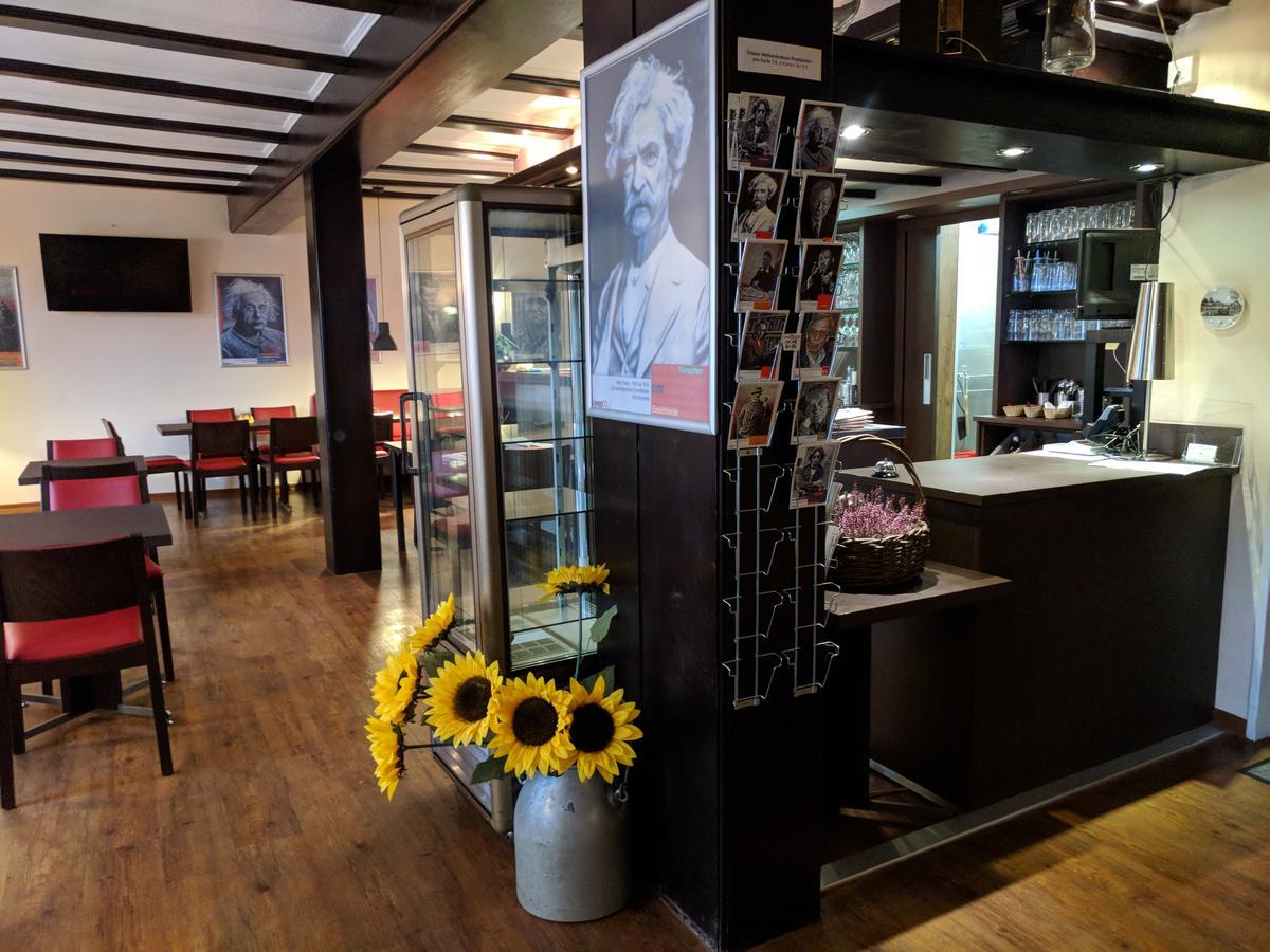 Aprotos Lueneburger Hof Otel Munster im Heidekreis Dış mekan fotoğraf